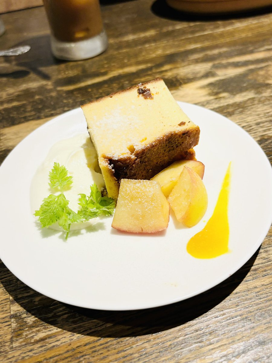 usa_konpeito21's tweet image. 今日はシンバさん【@simbacoder】とランチしてきました♪
パスタランチ🍝もちもちクリーミーで美味しかった☺️シンバさんご馳走様でした😙
その後もお茶🍵して色々お話しできて楽しかった♪
美味しいもの食べて幸せいっぱいになったので〜諸々作業頑張ります☺️
#codolife