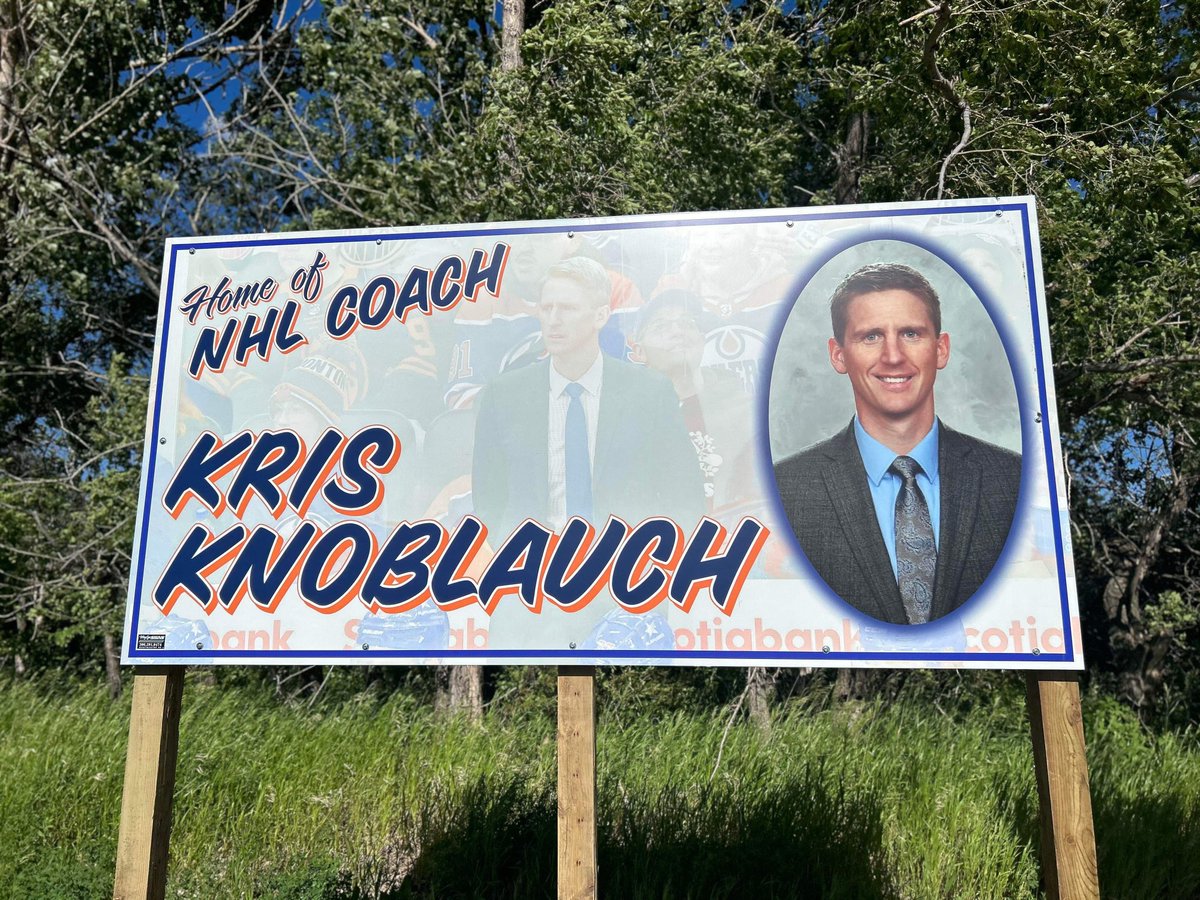 Proud friends and family gathered in Imperial last night and this morning, they're still cheering Coach Knoblauch on to great things to come <a href="/MeLaura/">Laura Sciarpelletti</a>