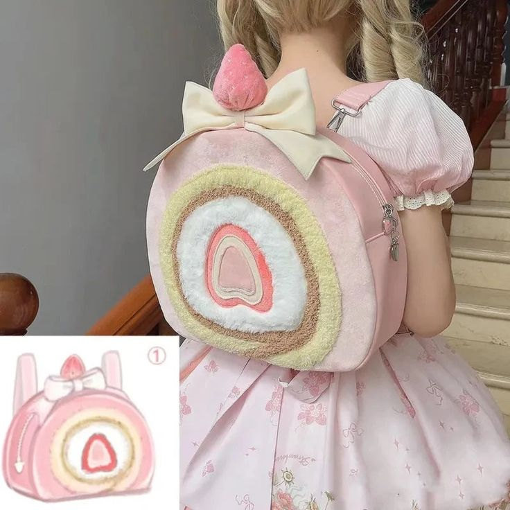 lovesickdoe's tweet photo. strawberry cake backpack https://t.co/v940ofTA2u