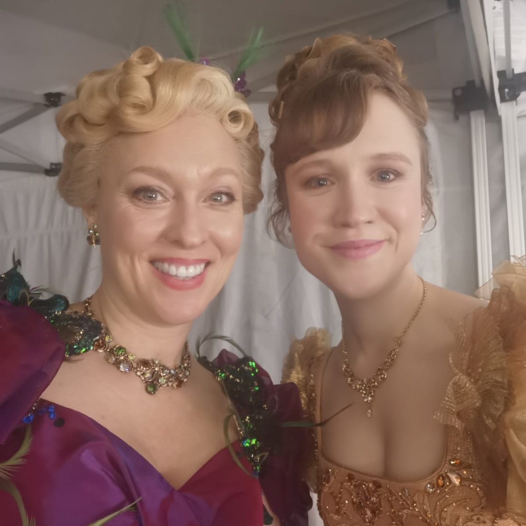 As the Bridgerton craze continues, we reached out to Sophie Woolley who plays Lady Stowell, a Deaf aristocratic mother of a hearing debutante of the Ton.

Find out more by reading Lady Stowell's blog:
signature.org.uk/bridgerton-spe…