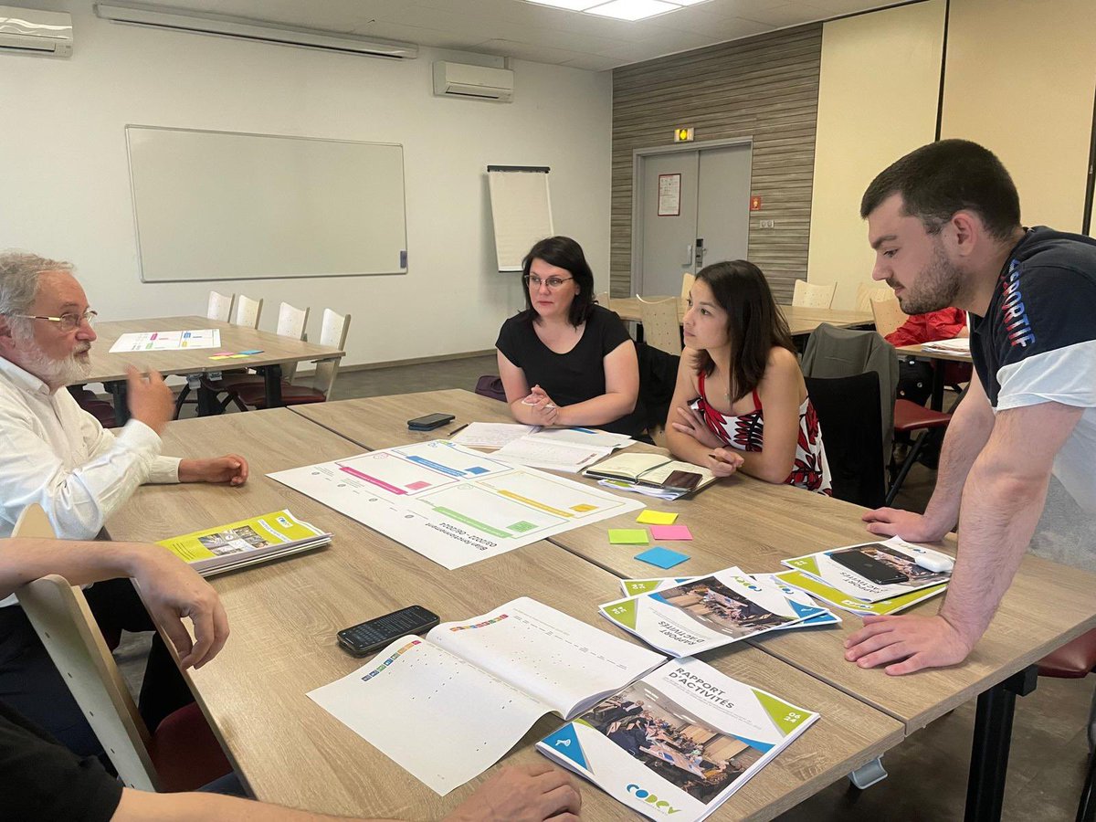 📣 Présentation en séance plénière du Rapport d'activités du CODEV 📚pour la période 2022-2024. Puis atelier pour évaluer notre fonctionnement et identifier les thématiques à venir.
Pour télécharger le document : calameo.com/read/007704809…
<a href="/EuroMetroMetz/">Eurométropole de Metz</a> <a href="/CoordNatCD/">CNCD</a>