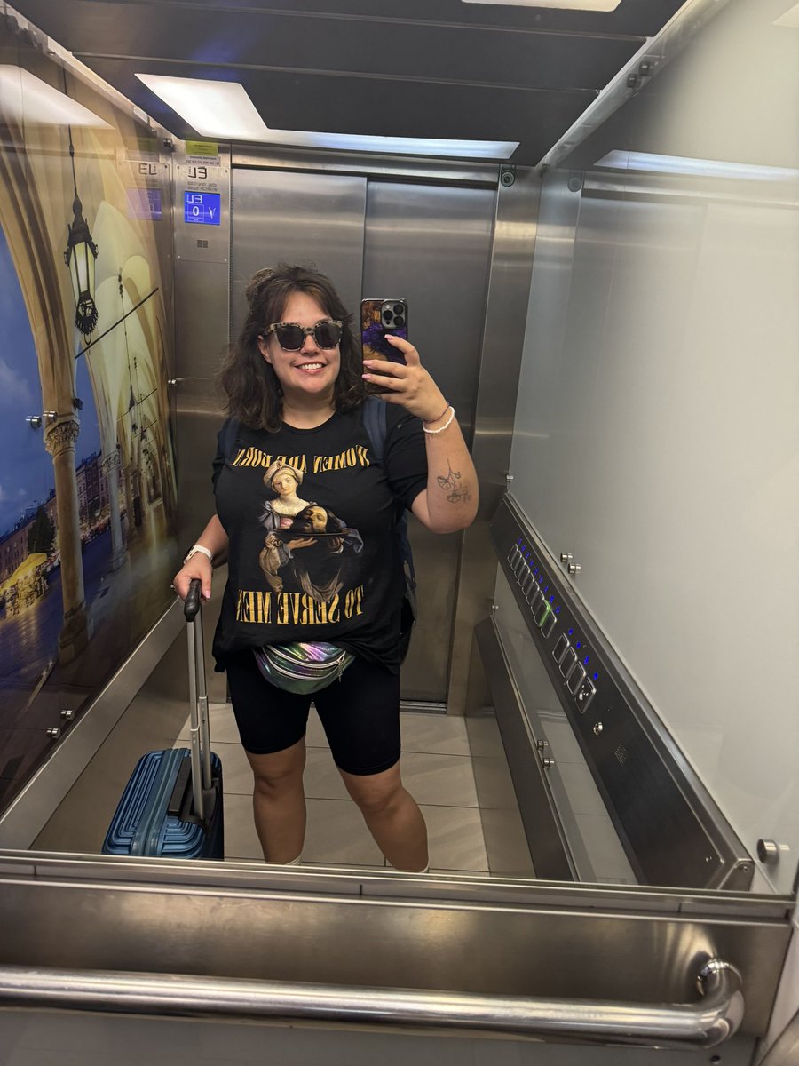 ✈️ On my way to #IOConnectBerlin and #GDEForum! 🇩🇪

✨ Come say hi if you’re there! 🙌