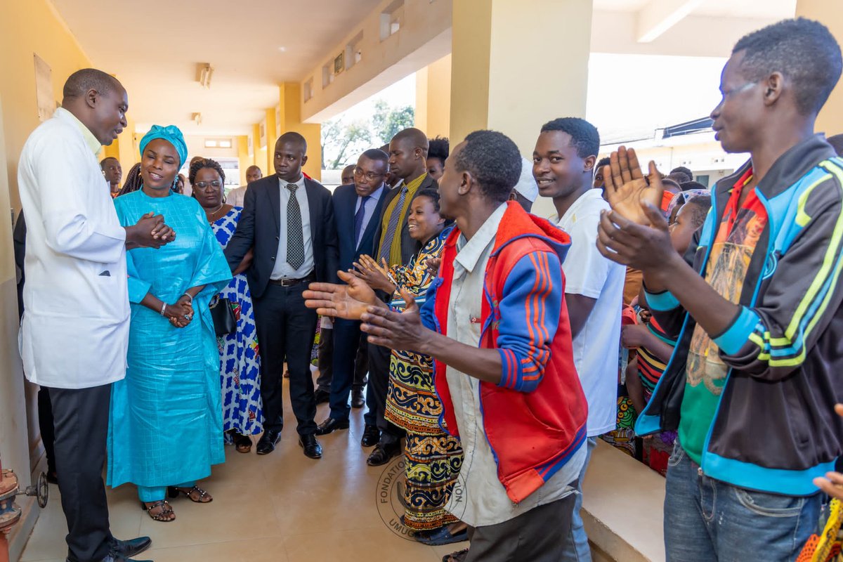 Ces patients ont chaleureusement remercié Son Excellence <a href="/Burundi1stLady/">Angeline Ndayishimiye Ndayubaha</a> pour ce geste humanitaire. Nous sommes extrêmement reconnaissants de pouvoir rentrer chez nous aujourd'hui; c'est pour nous un miracle inimaginable, ont-ils ajouté.