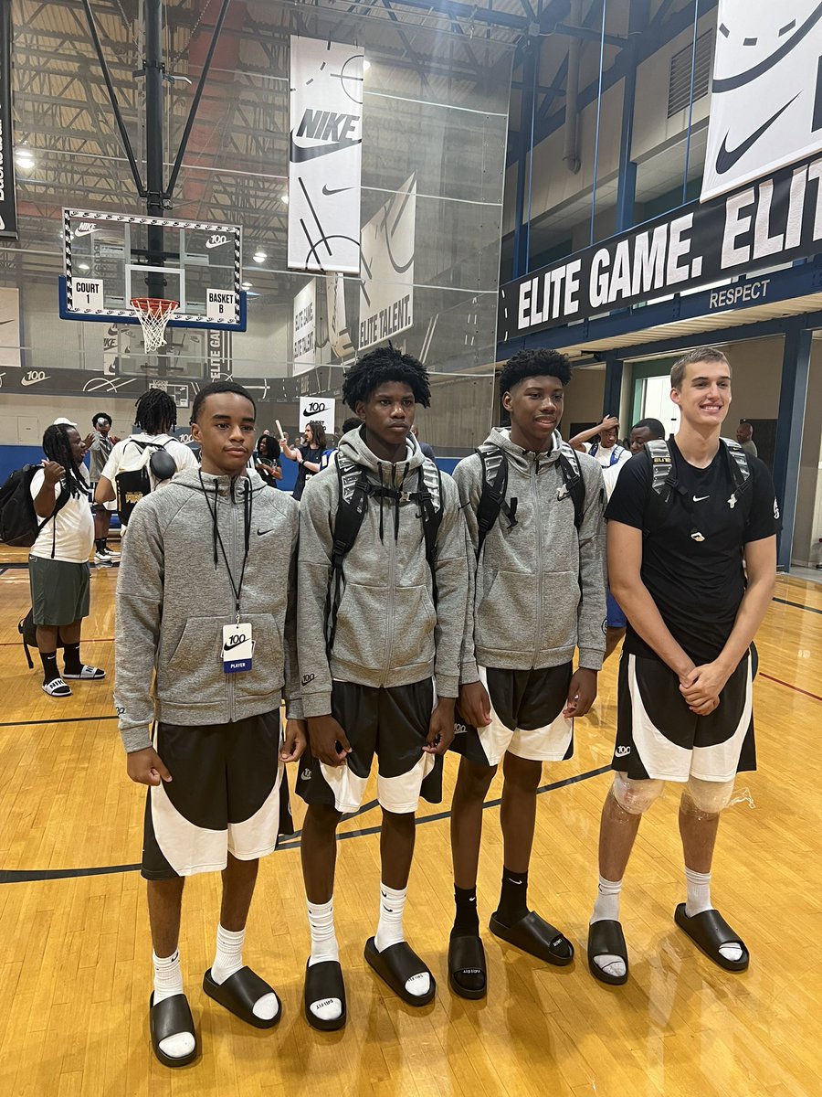 Our guys have landed 🛬 in St. Louis and are ready to compete and get better. 

2026 Kobe Edwards 
2027 Ryan Wingard 
2026 Michael Phillips 
2026 Rivers Knight 

Let’s go fellas you all know to do…… #COMPETE 

🗣️BwslBasketball #bwslmade #nike #nikebasketball #eybl #elite100