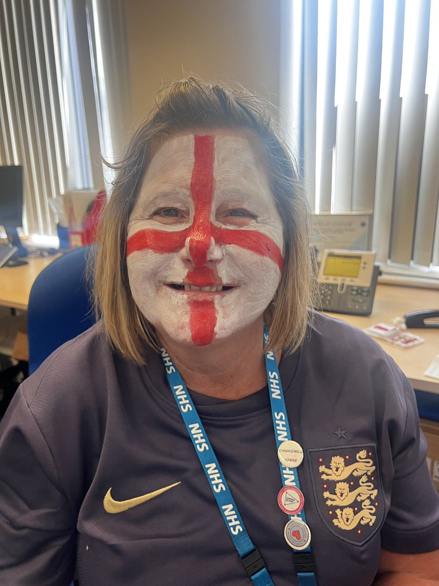 Our recovery support worker Helen getting into the spirit for tonight’s game! Ready to watch the match with some treats for our gents on Churchill ward! Come on England🏴󠁧󠁢󠁥󠁮󠁧󠁿🤍