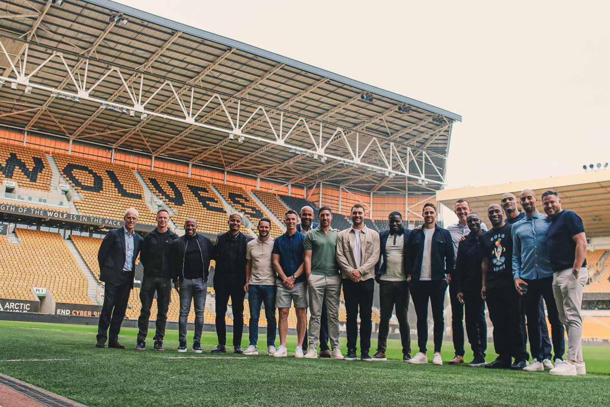 Reuniting the Championship winning class of 2008/09 😌