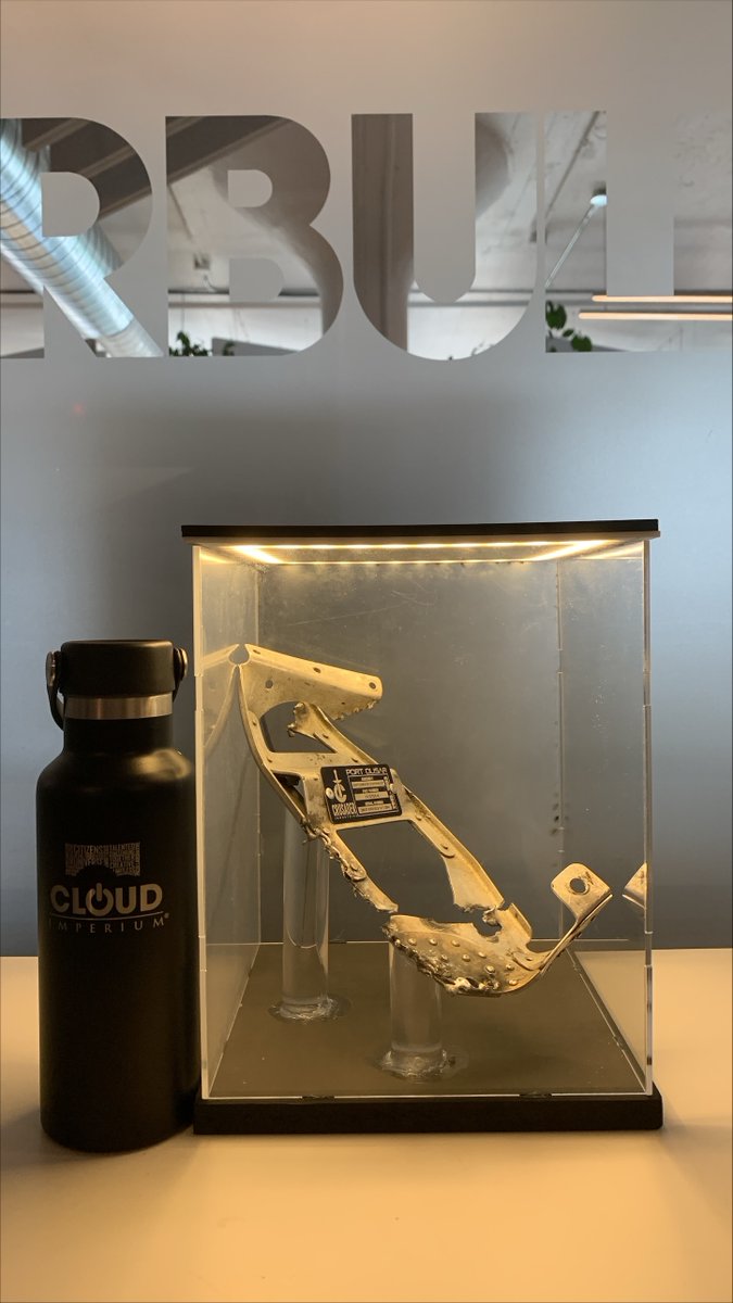 RobertsSpaceInd's tweet image. This piece of Port Olisar was found during the &quot;Cargo Crisis&quot; race of the @atmoesports System 7 series by the following racers:

🏁 J-Script
🏁 CaptainChaos_QC
🏁 Axwart Jenkins

Who generously recreated the part and donated it to our studio in Montreal ❤️