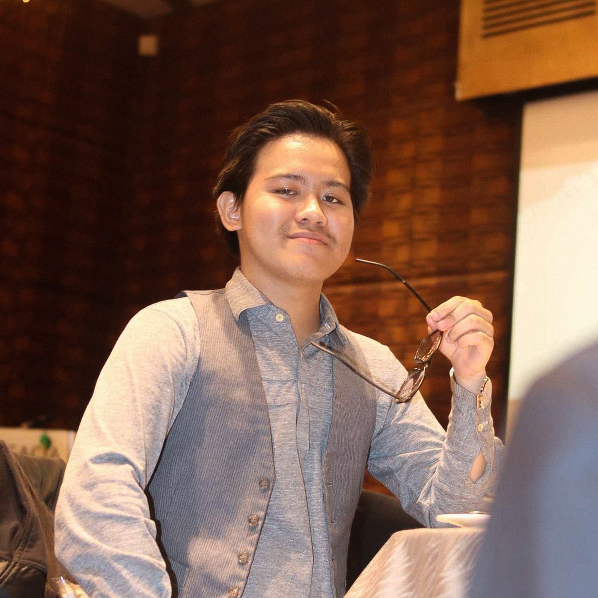 thisisjcestrada's tweet photo. ngi https://t.co/UJ86Ivm3eT