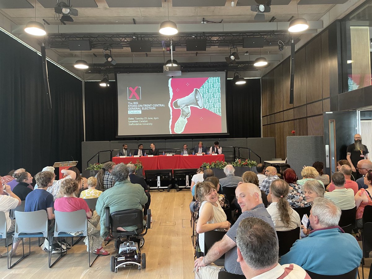 UniofStaffsNews's tweet photo. Our #stoke central candidates are now seated for the BIG General Election debate @StaffsUni - part our our #getelectionready campaign to engage our community in the issues that matter https://t.co/Qj6ehbH7oQ