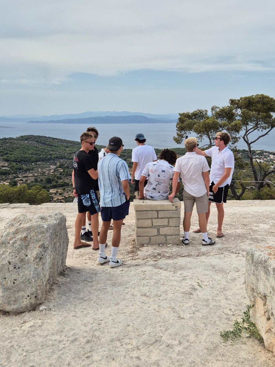 Global Wave Inc. tweet media