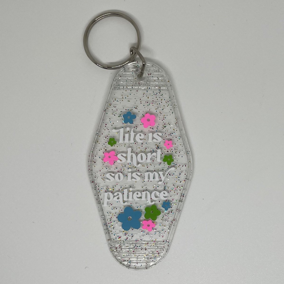 alyssageorgeann's tweet photo. I’m poor, someone pls buy a keychain from me 💀 $10 https://t.co/jTQA2rbGsZ