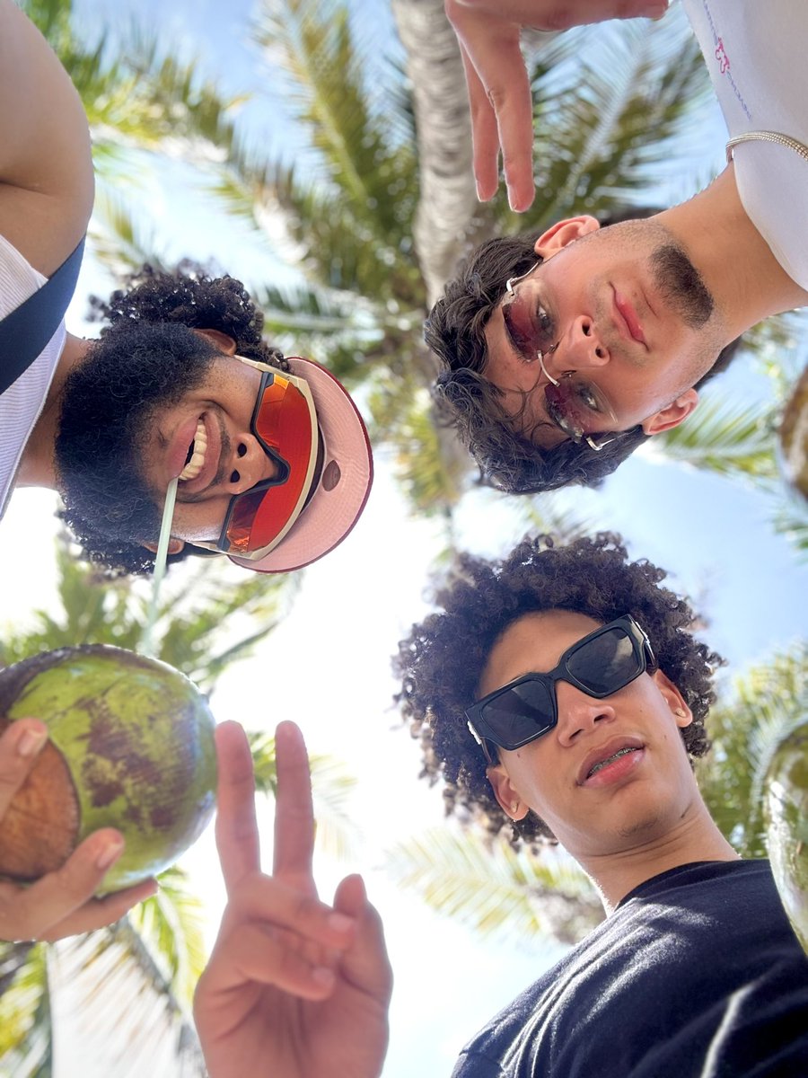 angelkhatib4's tweet photo. 🌴🥥 https://t.co/jPCOf1kort