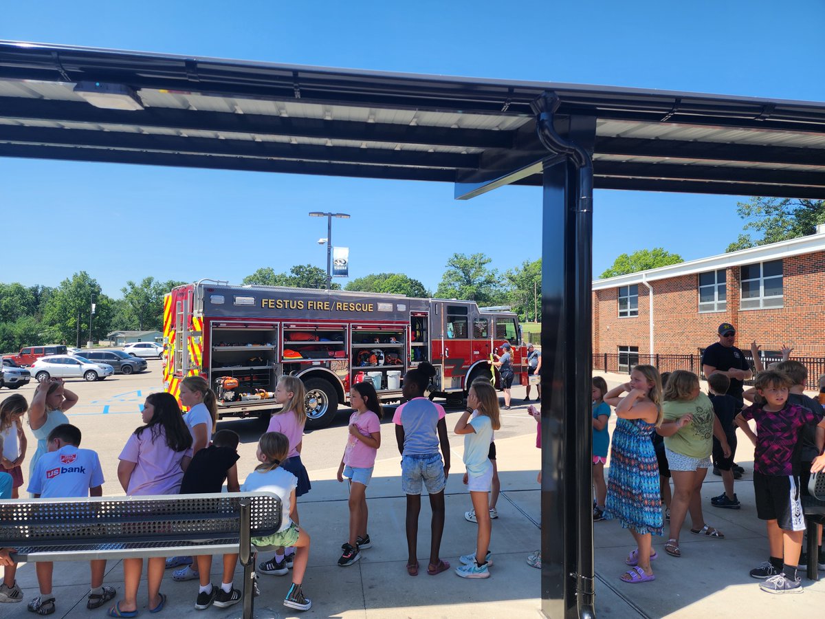 Festus Elementary tweet media