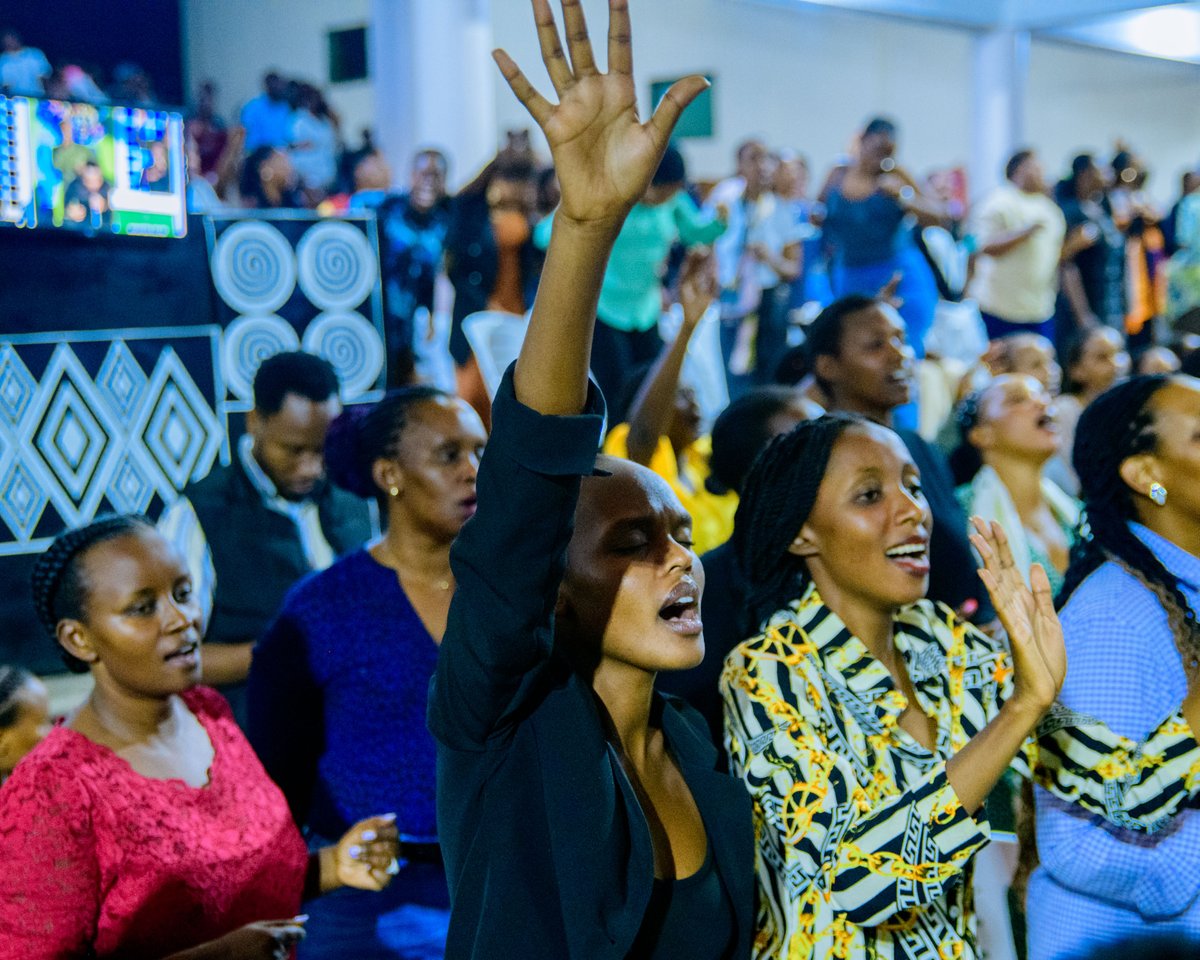 GraceRoom's tweet photo. Every knee shall bow to me, And every tongue shall confess to God, says the Lord
Do yourself a favor and join us, we are streaming live on our YouTube, Twitter, Facebook and Instagram.
#TheMoveOfGod #HarvestSeason #TheTimeHasCome #GraceRoomMinistries #PastorJulienneKabanda https://t.co/vBTHvLnEJN