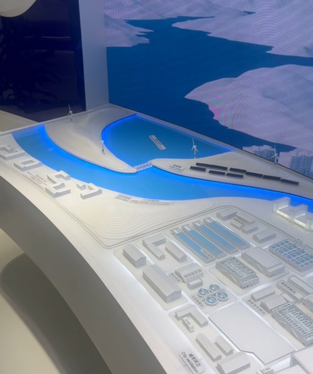 tonoastiazaran's tweet photo. Para todas las ciudades, es vital buscar tecnologías para eficientar el uso de agua, pero más aún para ciudades desérticas como la nuestra.🌵☀️

Hoy visitamos la empresa Beijing Enterprises Water Group Limited 🇨🇳 líder mundial en reciclaje de recursos hídricos y protección del medio ambiente ♻️🌎; donde conocimos estrategias para tratar y cuidar mejor el agua en Hermosillo.💧

Les seguiré informando de los avances en esta misión comercial.