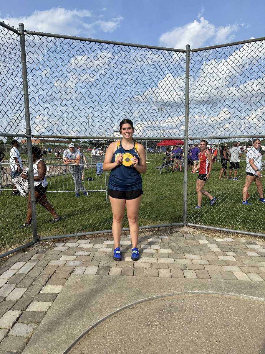 Our girl  <a href="/aubreebeery/">aubree</a> (class of 25) is wanting to throw in college after high school. Accolades are All-American in Hammer (143’ 11”), Indoor State Champ weight throw (48’ 4”), State qualifier in discus (125’ 10”), Shot PR 34’ 5”. Hard worker and even better person! #girlsThrow