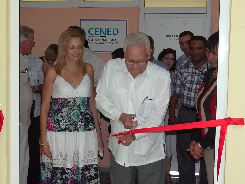 ¡Felicidades para el Centro Nacional de Educación a Distancia (CENED)!
Pilar fundamental en el desarrollo y la innovación de la enseñanza virtual y que #hoy cumple con orgullo 10 años de servicio para la educación a distancia en el país.