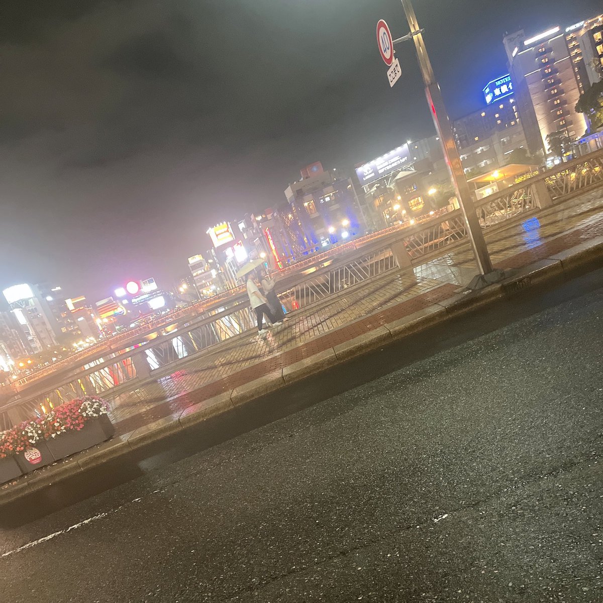 7_fidp's tweet photo. あめきらきら https://t.co/45GFaqZxfA