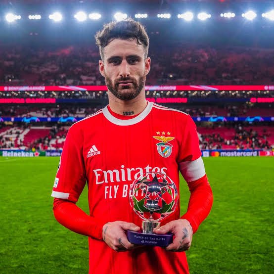 kartalmedya2023's tweet photo. Rafa Silva'nın gelmesi şerefine takipleşme yapalım 🔥🔥

✅Bu tweeti rt'le!
✅Rt listesini takip et!
✅Yoruma GT yaz. 
✅Beni takip etmeyi unutma!
✅Anında GT var. https://t.co/l92xCjFDyu