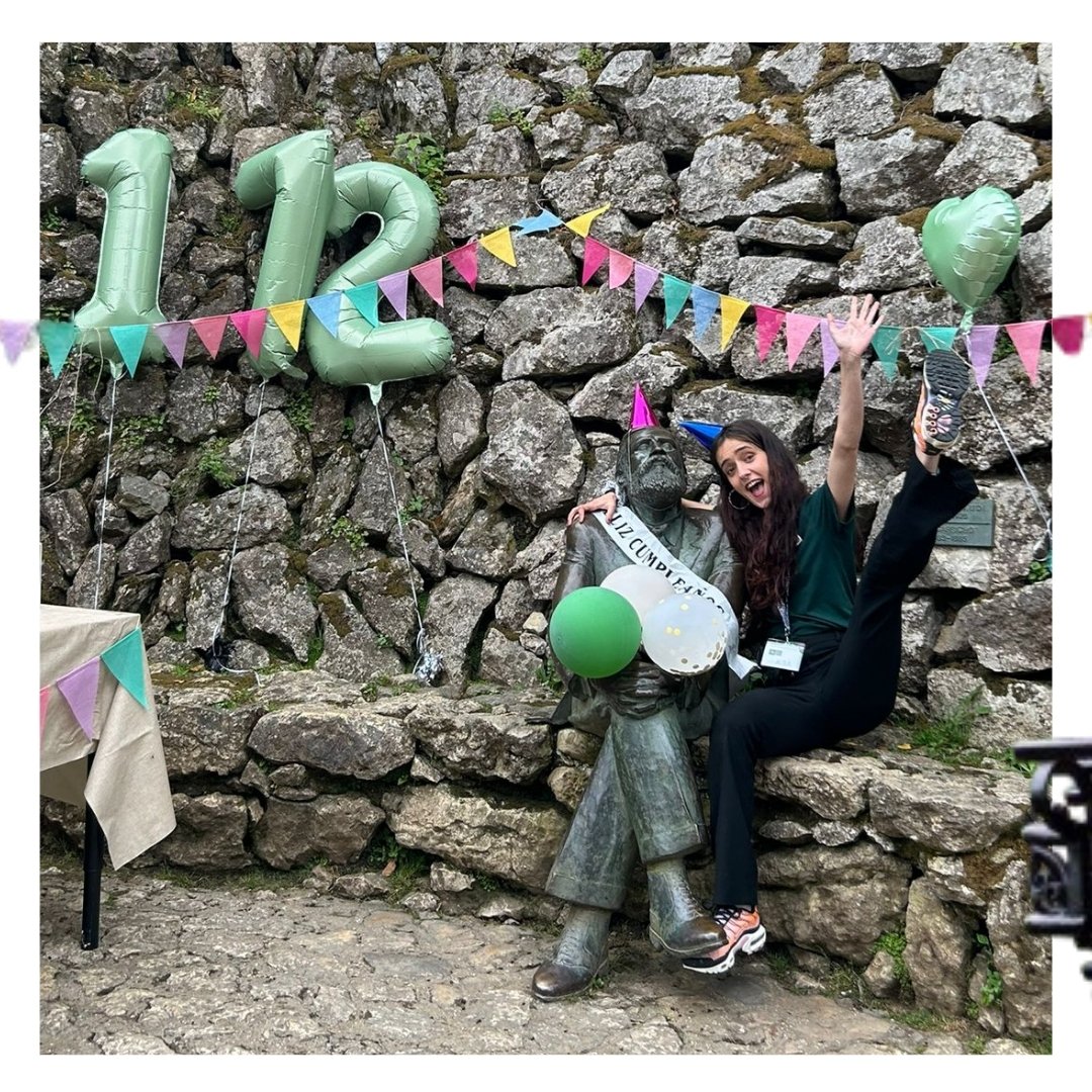 🎉 ¡Hoy celebramos el 172 cumpleaños de Antoni Gaudí! 🎉

👉🏼 Ven a disfrutar de nuestro rincón de Mediación  en el que podrás disfrutar de un delicioso cupcake🧁 y sacarte una foto con Gaudí

¡No te olvides de etiquetarnos o compartir tu foto con el Hastagh #Cumplegaudi! 🎂✨