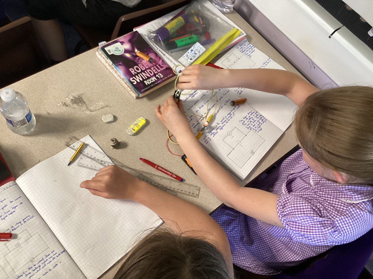 Andy Yearsley tweet media