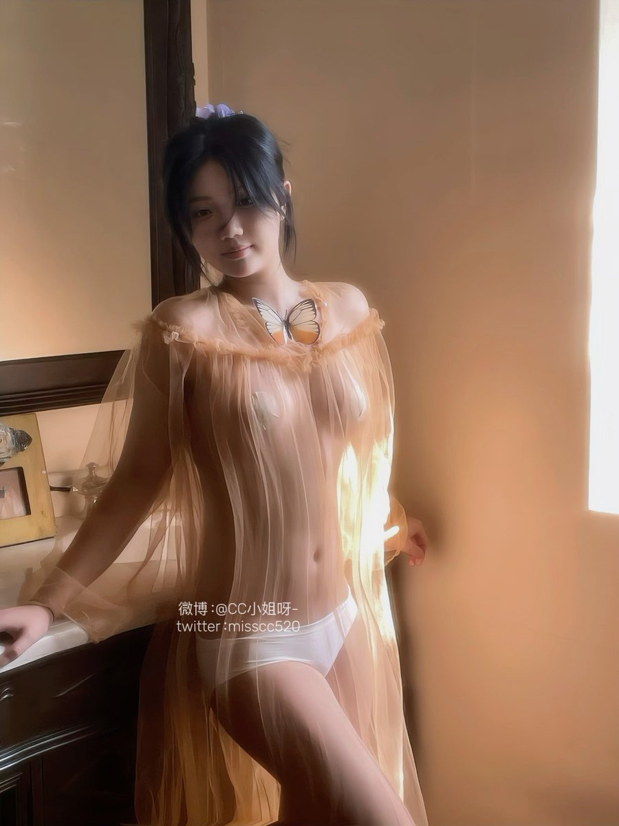 追光者📷
#私房写真 #成都约拍 https://t.co/AEuwcLSvyj