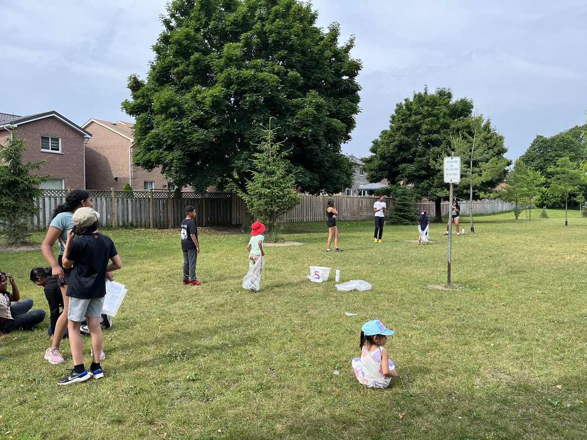 Teacher_Bertin's tweet photo. Another @leger_tcdsb Play Day is off to a great start! Thank you Mrs. Ciano and Ms. Calligaro for organizing another successful event! https://t.co/mCmmsLSst0