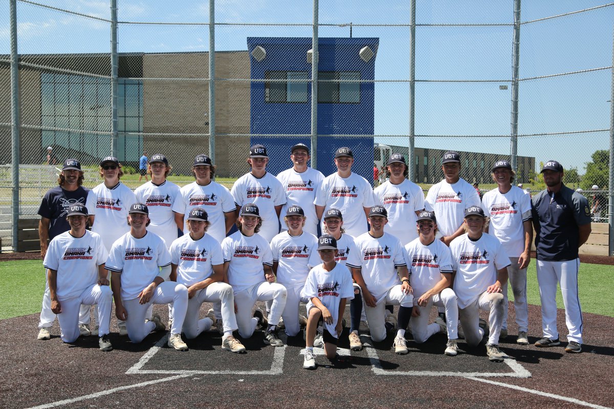 Pius X Baseball ⚡ tweet media