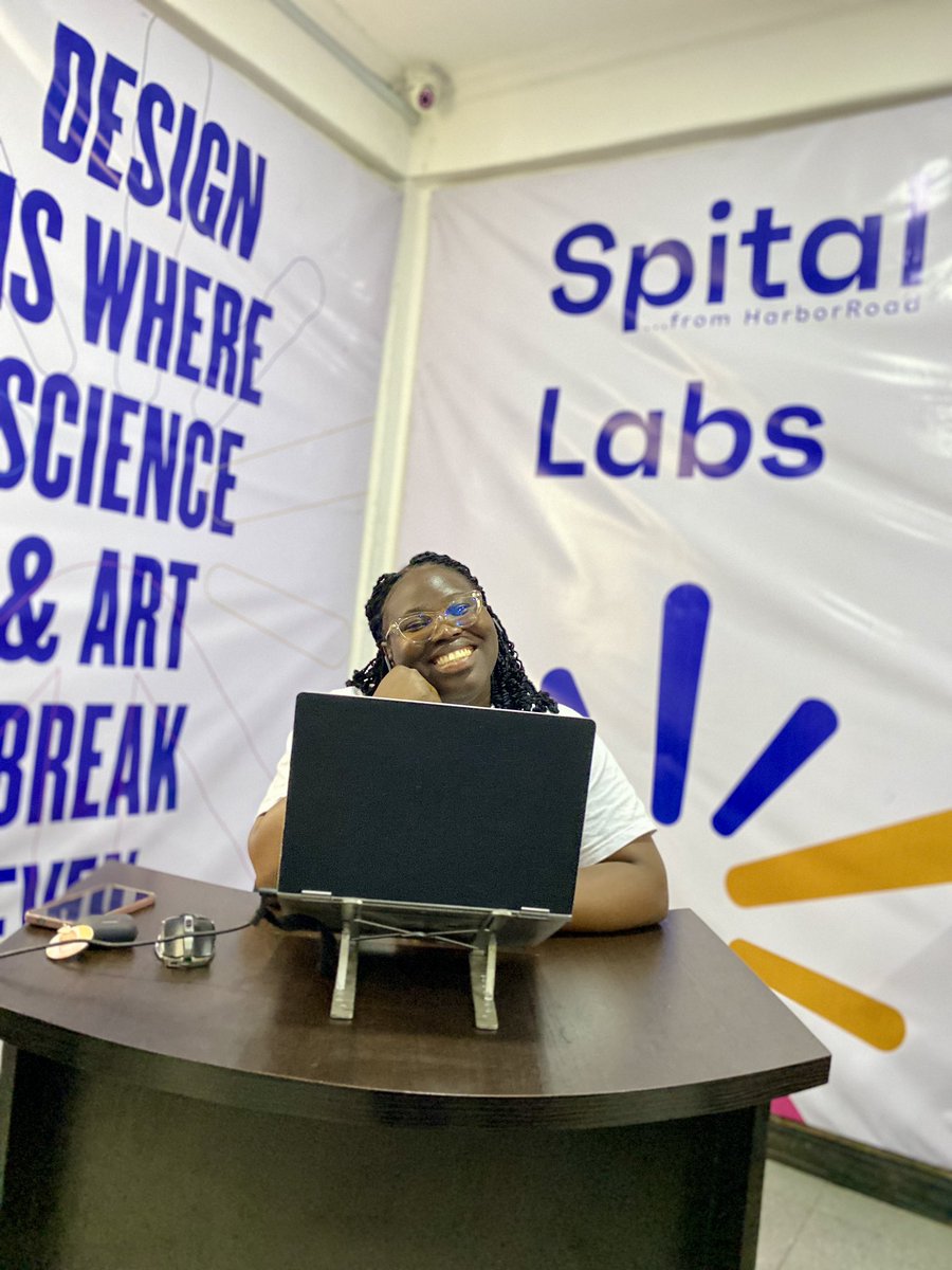 MmeyeneVictory's tweet image. The beautiful thing about Remote Work is the flexibility it gives. 

Working from Mind the Tech Gap -MTG 

Here is my Behind the Scene 😍😍😍😍

#Spitallabs #workfromanywhere #behindthescene #ContentCreation #virtualassistant