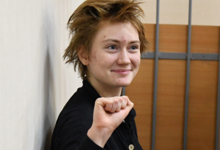 RG_Horvath's tweet photo. When Putinism lies in ruins, Russians will remember the fearless moral clarity of this prison letter from Darya Kozyreva, a medical student first expelled from university and then arrested for her antiwar actions.

'Russia is wrapped in a heavy, impenetrable cocoon, a cocoon of silence. How many crimes the Putin dictatorship has committed, how many foreign cities it has seized and devastated, how many killings and tortures it has meted out, and the response to all these outrages is a deafening silence.

Many prefer not to know what is happening, to close their eyes and stop listening. Many deceive themselves, wishing to be deceived - after all it is so easy to believe blindly what the television says, even if it is broadcasting the most monstrous lies.

But many know perfectly well what this vile regime is doing. They endure the burden of their dissent, their outrage, their anger. And all the same, they are silent.

Just as any crime is committed with somebody's tacit consent, so any dictatorship is maintained thanks to the people's silence. A colossus with feet of clay will be worthless if all the dissenters speak out.

But they are silent.

One person thinks that everything has been decided, and that there is no reason for them, a minor figure, to get mixed up in this. Another hopes that others will say everything - but those others also find excuses to remain silent.

The real reason for this silence is human fear, visceral fear. No dictatorship can make everyone believe in it - therefore it constantly resorts to fear, its first and last instrument for subjugating the people.

Germans in the era of Hitler obediently shouted 'Heil,' understanding the consequences of disobedience; Soviet people in the era of Stalin were afraid to whisper in their own kitchens for fear of being denounced. The steamroller of repression doesn't need to crush every dissenter, just a few demonstrative examples, and the rest will gag their own mouths.

The absurdity of Putinist repression has reached such heights that any trifle can become a pretext for persecution - and no one knows what one can say. The criminal in the Kremlin is satisfied; that's exactly what he needs. As long as everyone is silent, his own skin will be safe.

That is precisely why one cannot stay silent. No, human fear is understandable: it is very difficult to risk one's position, one's future, one's freedom. To say nothing of the fact that many have families - for these people, the fear is doubled. But will it be easier for these families to live under a dictatorship, under tightening screws, behind an iron curtain?

A dictatorship can continue to wreak its atrocities, its lawlessness, as long as it feels strength and power. Nothing will change as long as everyone remains submissively silent.

So perhaps the time has come to start speaking?

Everyone who can speak, must speak. The individuals who dared to speak up are now too few to move anything. Everyone must speak, who does not agree with the Moscow regime. Individuals can easily be put behind bars for their words, because they are individuals. But there are not enough prisons for everyone, for all the dissenters in Russia. Even if the regime builds just as many especially for them.

When, having overcome fear, everyone begins to speak out, it will time for Putin's gang to be afraid.

No evil lasts for ever, any dictatorship will inevitably collapse. It can collapse of its own weight, like the USSR, or thanks to the uprising of the people.

Don't let this dictatorship live any longer than it can. Speak out, people!