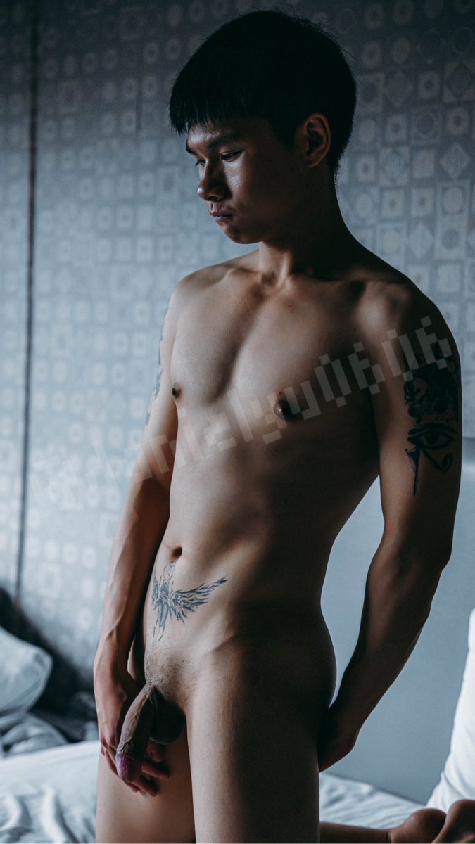 .
欸抖，遲來的感謝祭(⁎⁍̴̛ᴗ⁍̴̛⁎)❤️

這是身材紀錄啦٩(　ᐕ)و 

還是長頭髮的UT

📷：<a href="/_74ch23occ/">台中 Luk</a>