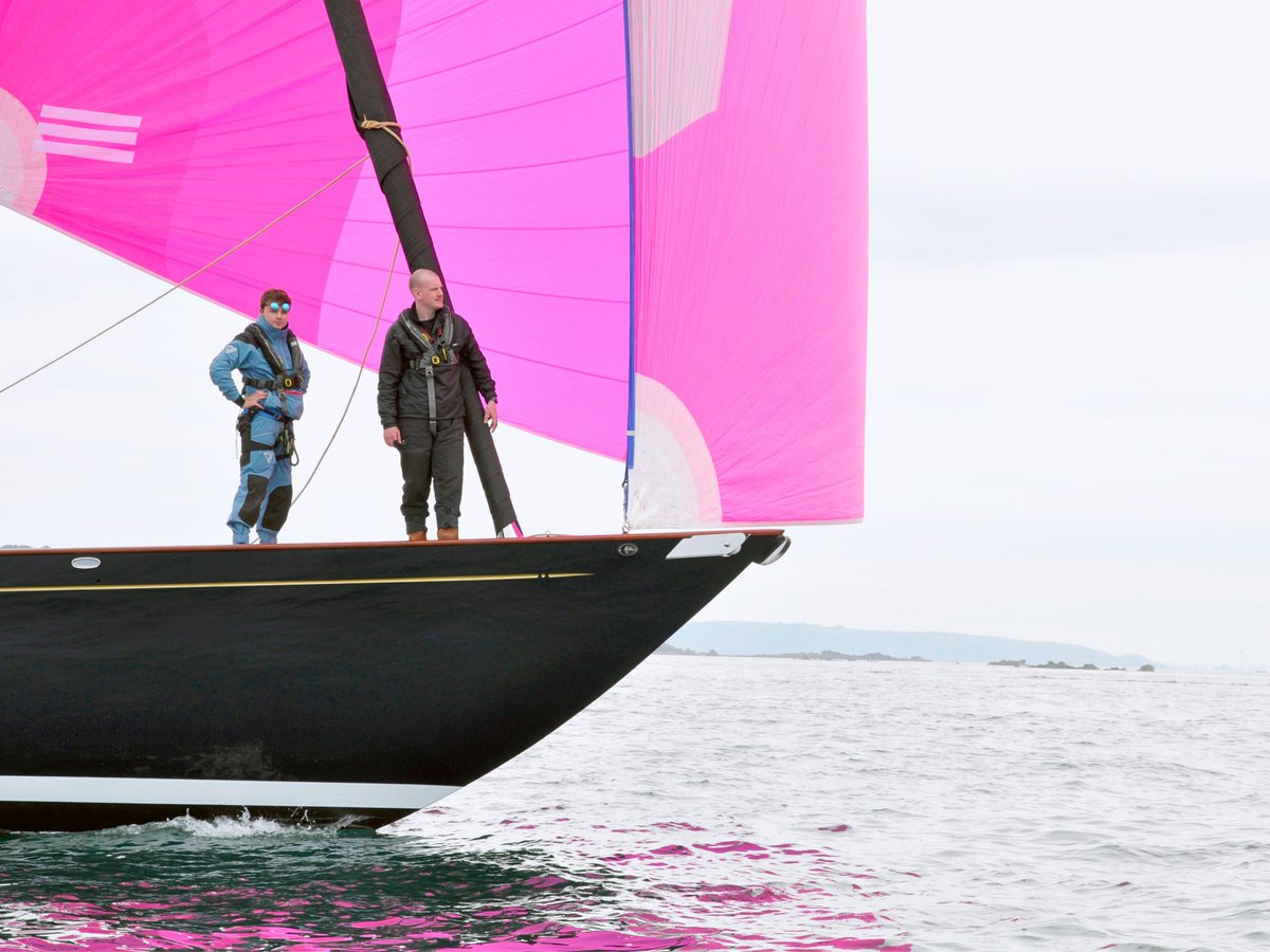 Epoxycraft_'s tweet image. This past week, WEST SYSTEM® Epoxy were thrilled to sponsor the fantastic Regatta by @SpiritYachts in partnership with Locate Guernsey. 

A hearty congratulations to the overall winner, Spirit C72 Gwenhyfar II! 

#westsystemepoxy #spirityachts #regatta