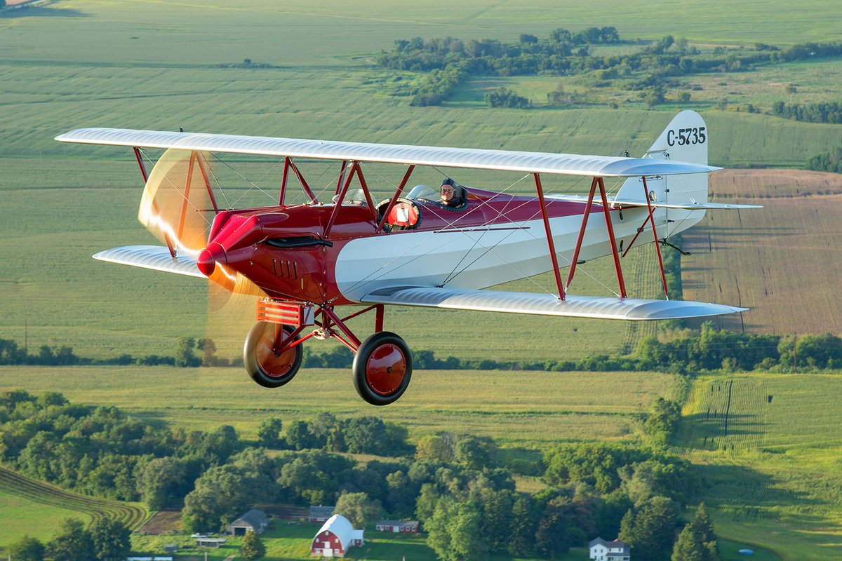 EAA's tweet image. Spend this #TaildraggerTuesday with the Lincoln Page LP-3. 

Originally built in 1928 by the Lincoln-Page Company, this #biplane, registered as C-5735, had its #firstflight post-restoration on May 31, 2018, exactly 90 years after its initial factory rollout.

📷 Connor Madison