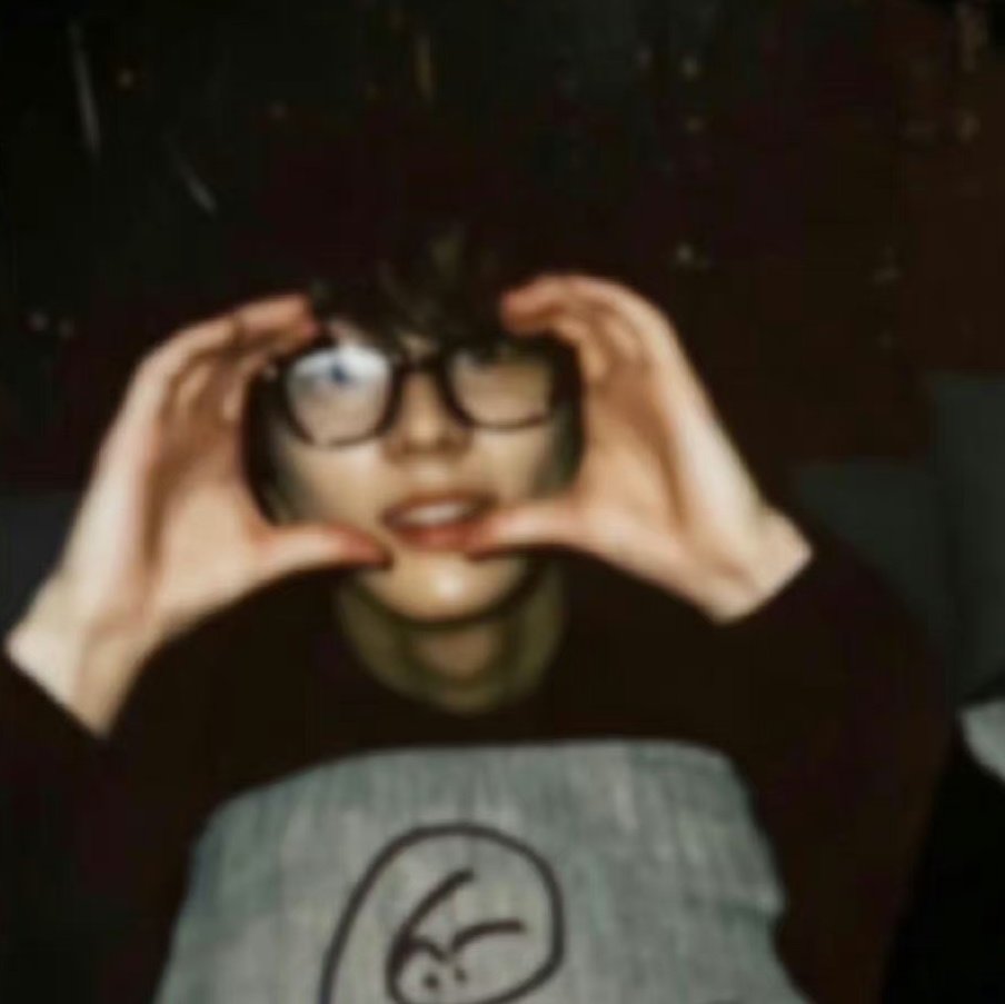 catrockztar's tweet image. this jungwon pola exist!?!?!

ctto. weibo.com/7812609380/504…