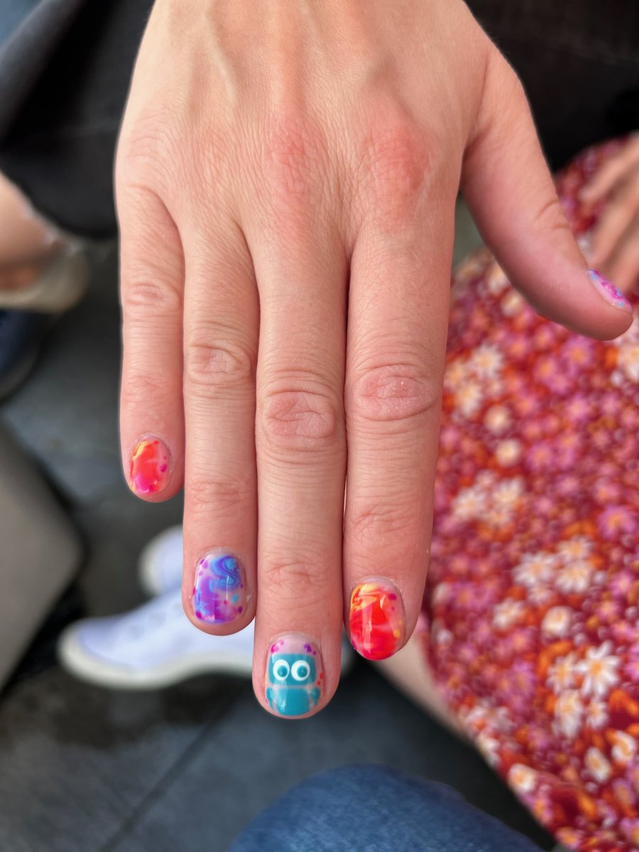 MackinMaker's tweet photo. We can't get over these AMAZING #MackinMaker-themed nails! π€π
#ISTELive https://t.co/wX2GhOB5N5