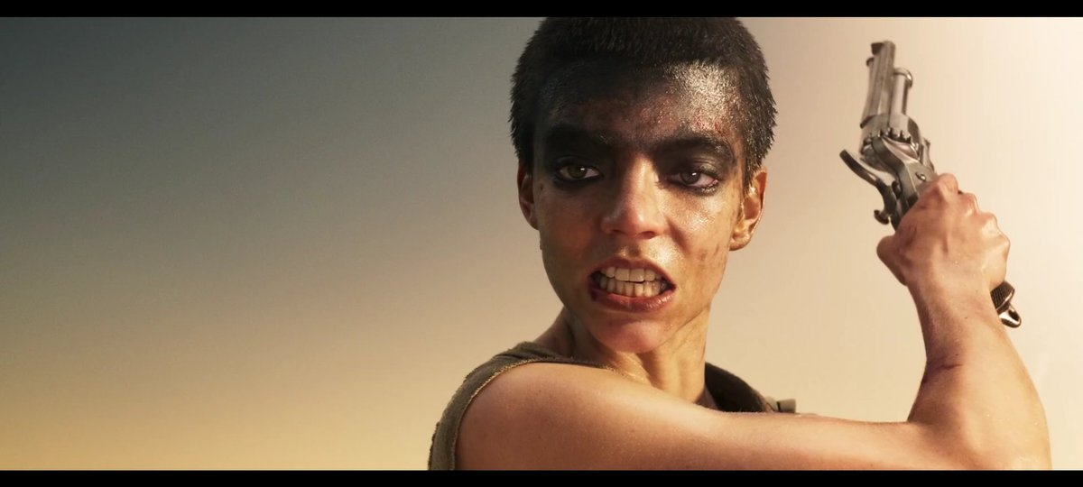 user_TROOPER's tweet image. Это конечно всё шутка, но ох уж этот постапокалипсис.  Воды почти нет, кругом свирепые банды, сплошная пустыня и твои идеально ровные и белые зубы