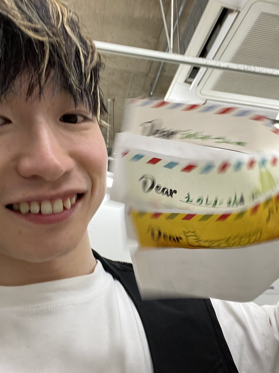 #メンズダイナー
4期お披露目！
ありがとうございました！！

今回のメンズ、めっちゃ踊るくない！？笑
あと全部雰囲気違って楽しい！！

8月はスケジュール的には空けてあります←
ちょっと怖いナンバーあるけど...w

差し入れドリチケ感謝ですー！
