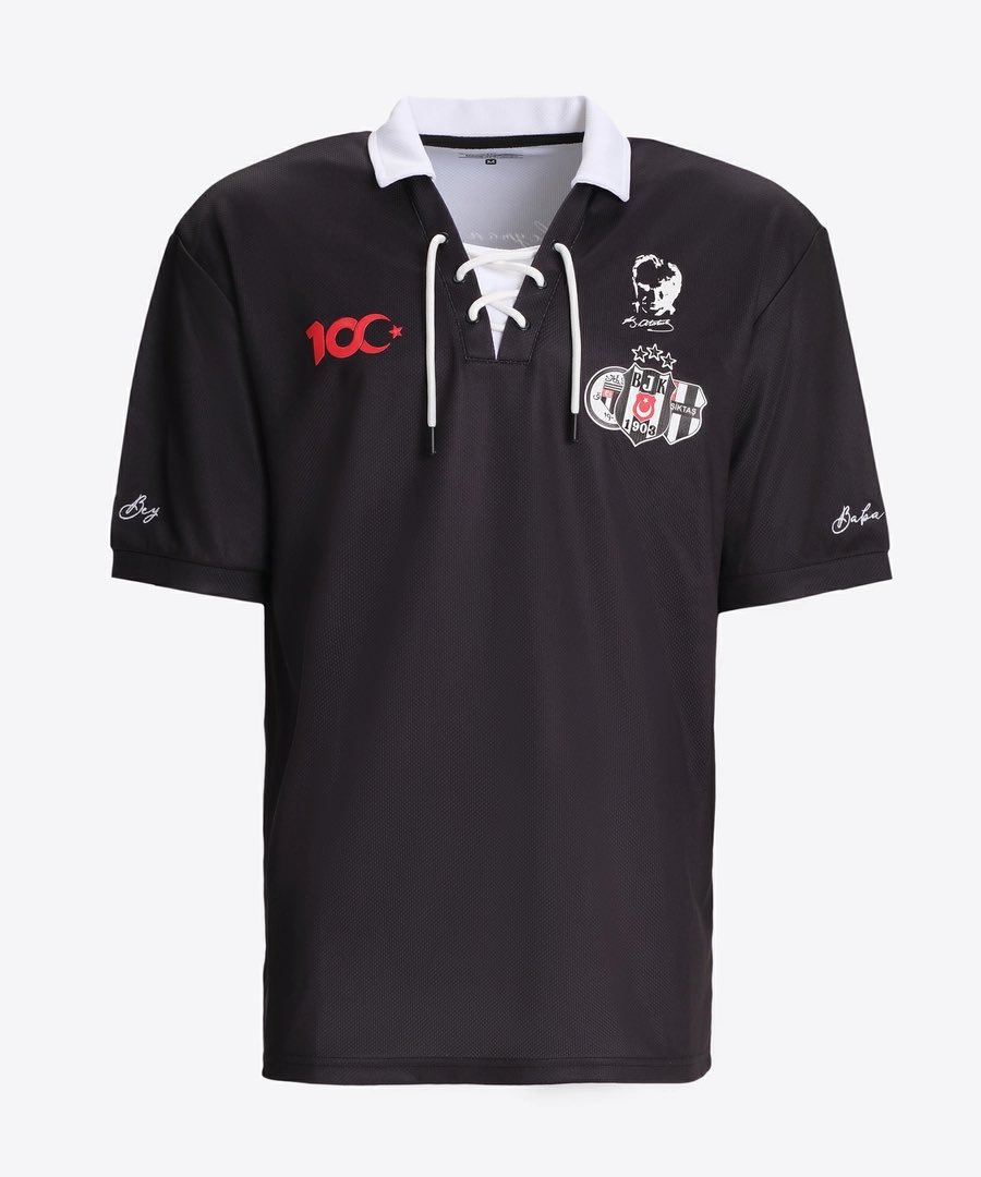 🎁 2 takipçimize çekilişle Cumhuriyetimizin 100. Yılı'na özel çıkarılan M beden formamızı hediye ediyoruz! 

▪️ <a href="/KartalRecord/">Kartal Record</a>’u takip et.
▪️ Bu tweet'i beğen.
▪️ Yoruma "Rafa Silva" yaz. 

Çekiliş 27/06/2024 tarihinde sayfamızda açıklanacaktır. Bol şans!