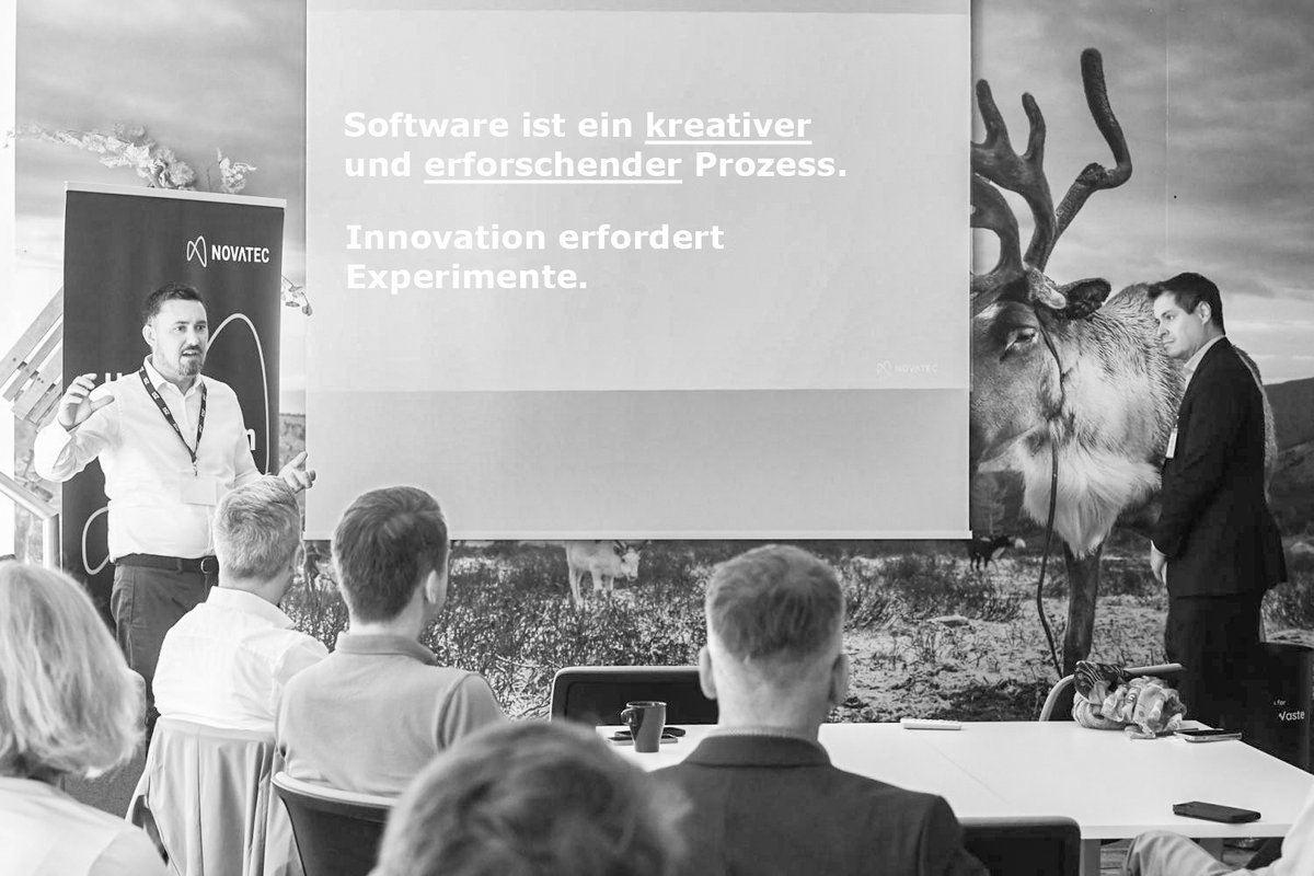 Rückblick auf ein spannendes Event ✨

Vor zwei Wochen hatten wir das Vergnügen, an den Future CIO/CISO Connections in München teilzunehmen.

👉 Mehr im Interview mit unserem Kollegen Dries: lsz.at/blog/gekommen-…

(Bilder: Tobias Tschepe/LSZ Future Connections GmbH)