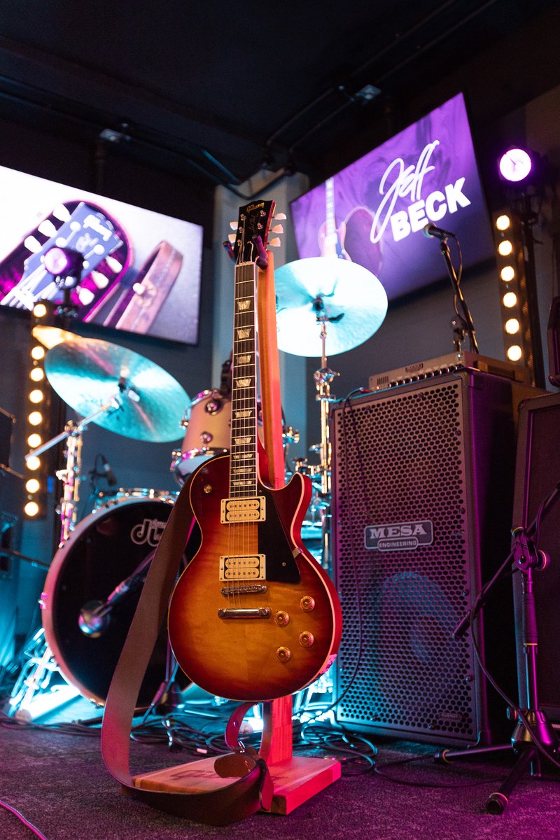 Jeff Beck tweet media