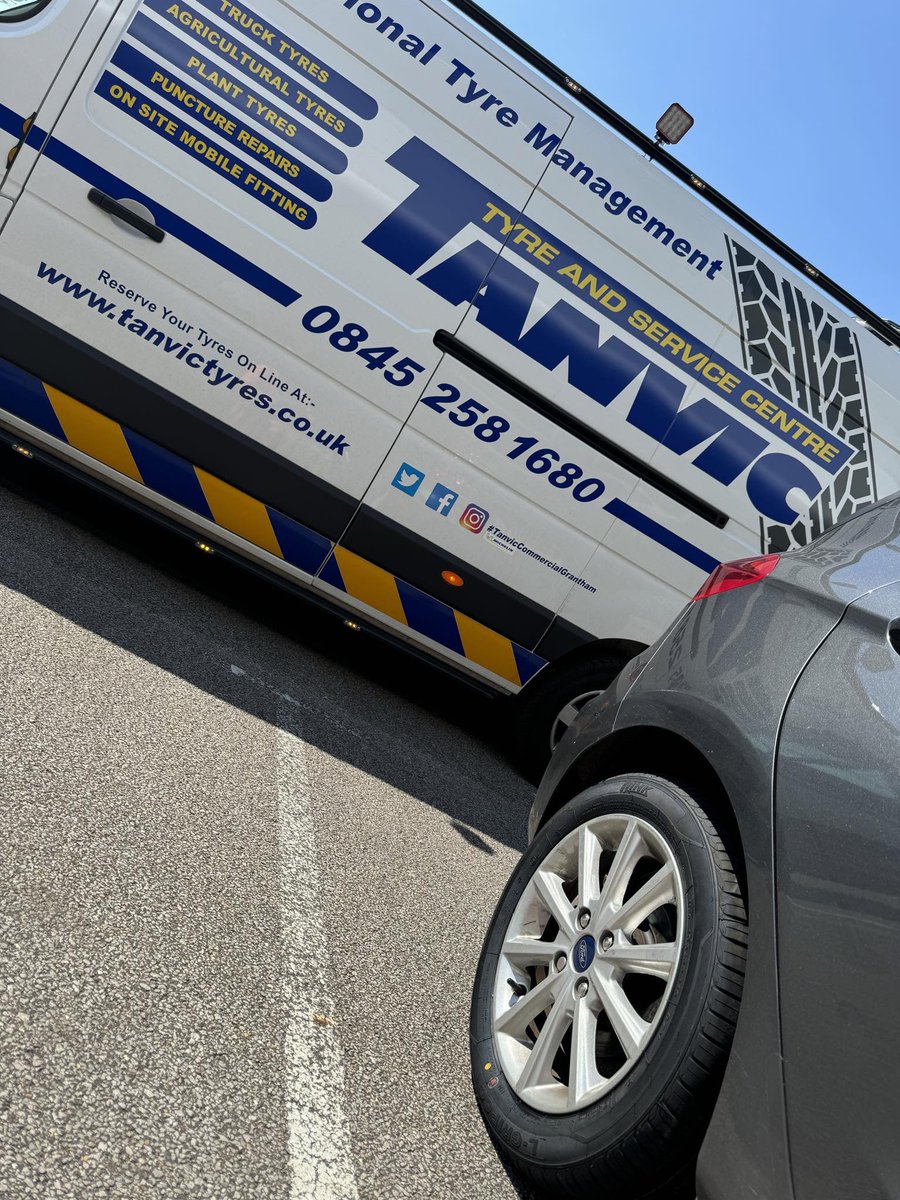 Our mobile car technician fitting a 195/55R16 this afternoon at Downtown Grantham due to a puncture and had been run flat. #tyre #tyres #cartyres #mobile #mobilefitting #service #rescue #Tanvic #downtown #grantham #granthambusiness #onsite #onsiteservice