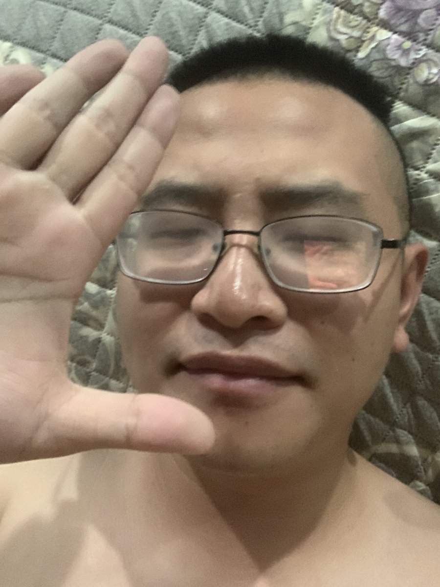 I give up girlfriend. It’s not my fate .