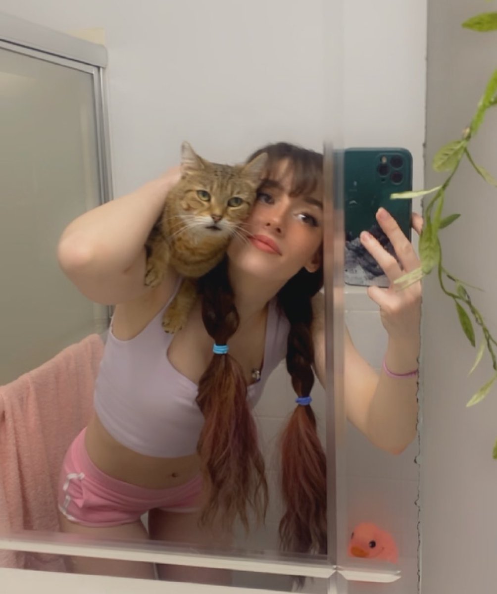 wishiniwasfishin2025 tweet media