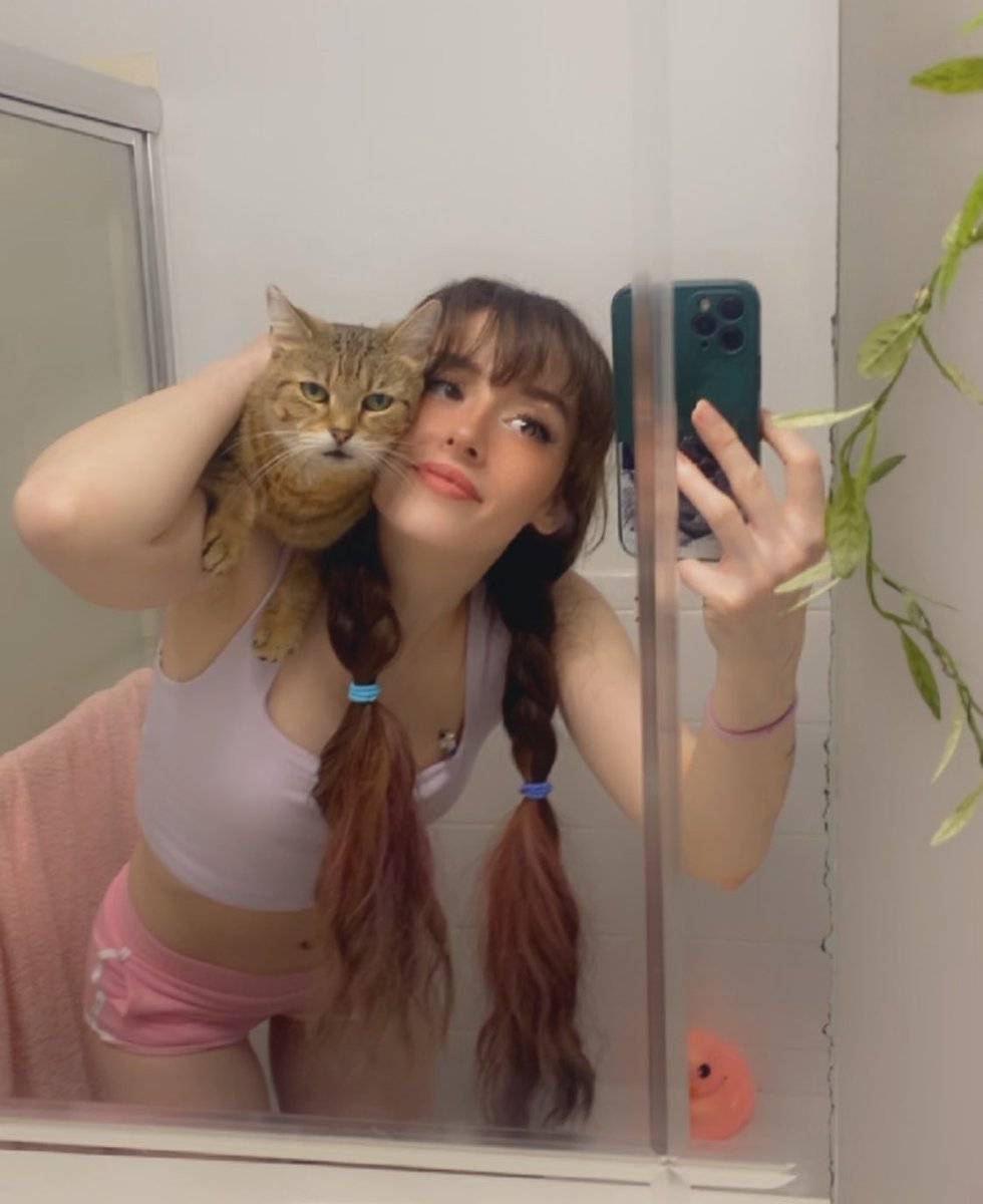 wishiniwasfishin2025 tweet media