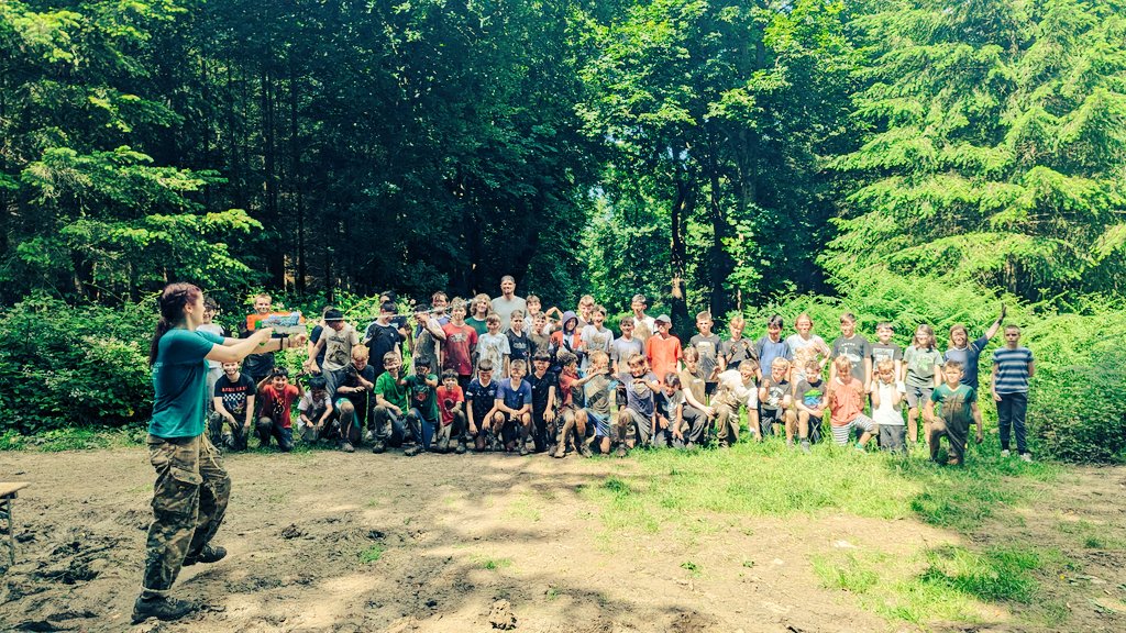 DHSBmrAnderson's tweet image. Obstacle course completed. #muddy #dhsbcew