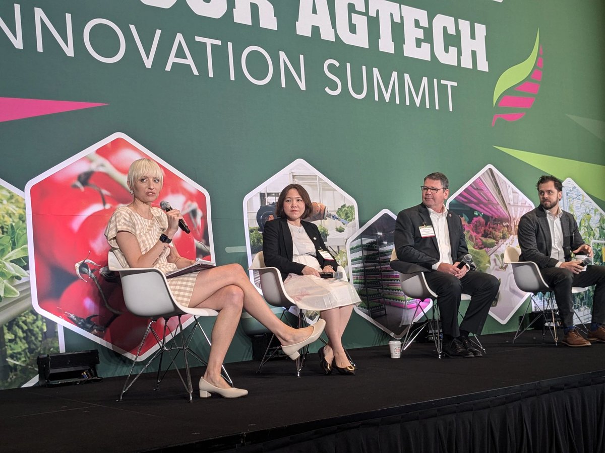 Indoor AgTech Innovation Summit (@indooragtech) on Twitter photo We are kickstarting Day 2 of #IndoorAgTech with a panel focusing on alternative sources of funding to mitigate the costs of on-farm investments. Featuring <a href="/IntFreshProduce/">International Fresh Produce Association</a> <a href="/SGFoodAgency/">Singapore Food Agency (SFA)</a> <a href="/Virginiadotgov/">Virginia.gov</a> and <a href="/BoweryFarming/">Bowery Farming</a>. We are kickstarting Day 2 of #IndoorAgTech with a panel focusing on alternative sources of funding to mitigate the costs of on-farm investments. Featuring <a href="/IntFreshProduce/">International Fresh Produce Association</a> <a href="/SGFoodAgency/">Singapore Food Agency (SFA)</a> <a href="/Virginiadotgov/">Virginia.gov</a> and <a href="/BoweryFarming/">Bowery Farming</a>.