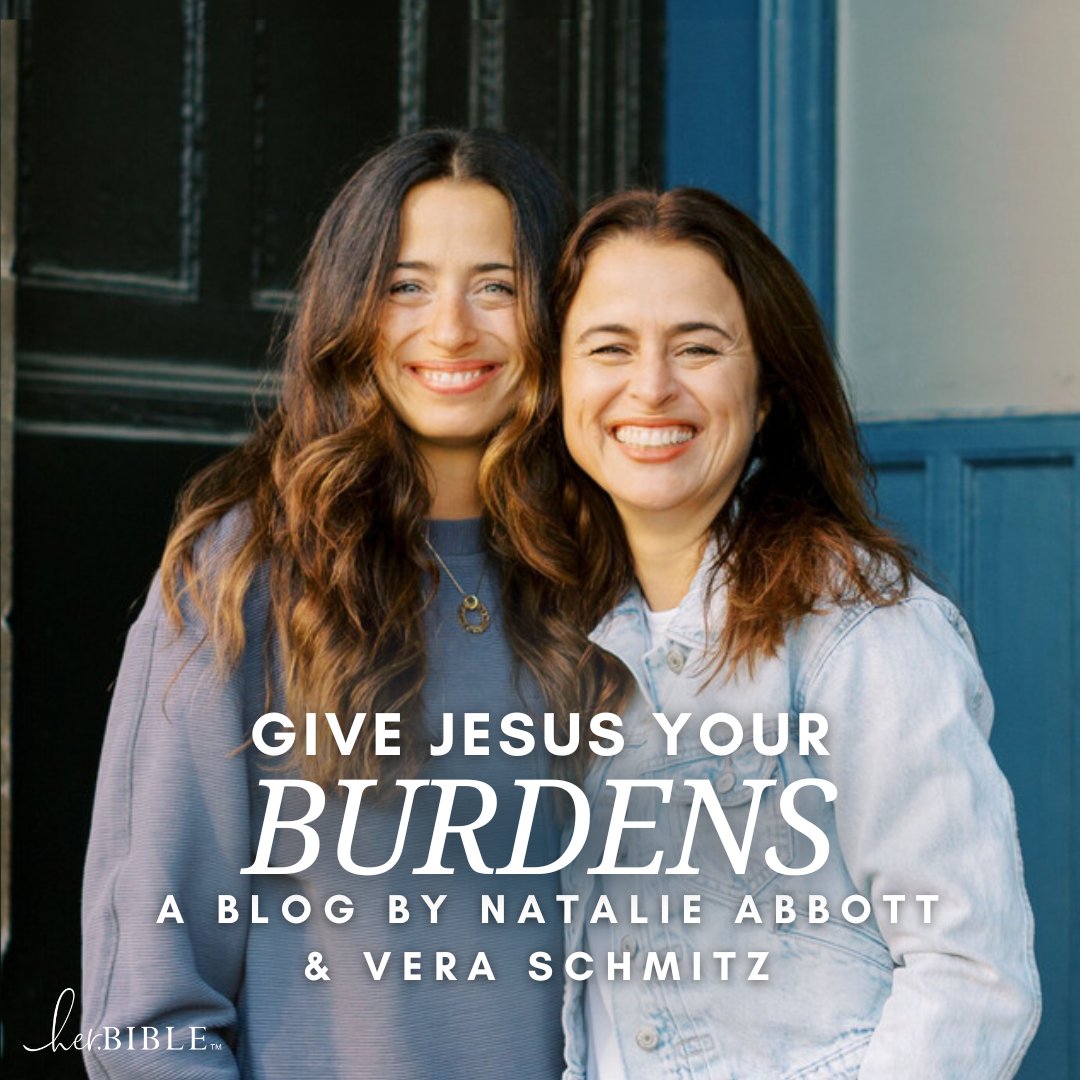 herbibleaudio's tweet image. Be encouraged as Natalie and Vera from @dwelldifferently share how they learned to rest their soul in a practical and authentic way with God.

🔗 Read Natalie and Vera’s blog here: her.bible/blog/give-jesu… 

#dwelldifferently #scripturememory #memorizescripture #dailybibleverses