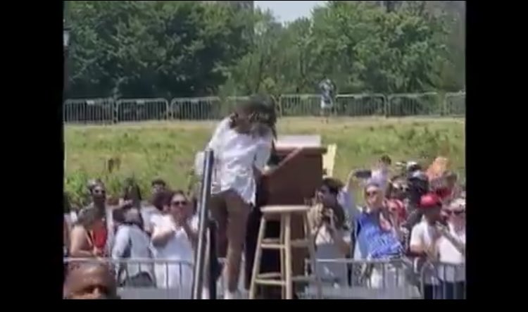 FetusFormer's tweet image. #pitiful