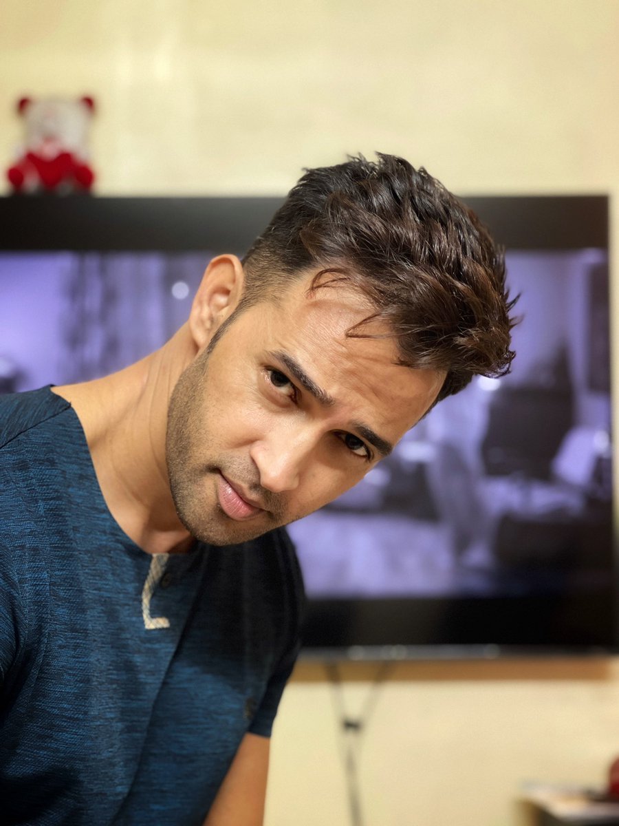 New look ! #karansharma  #newlook  #trend ❤️..