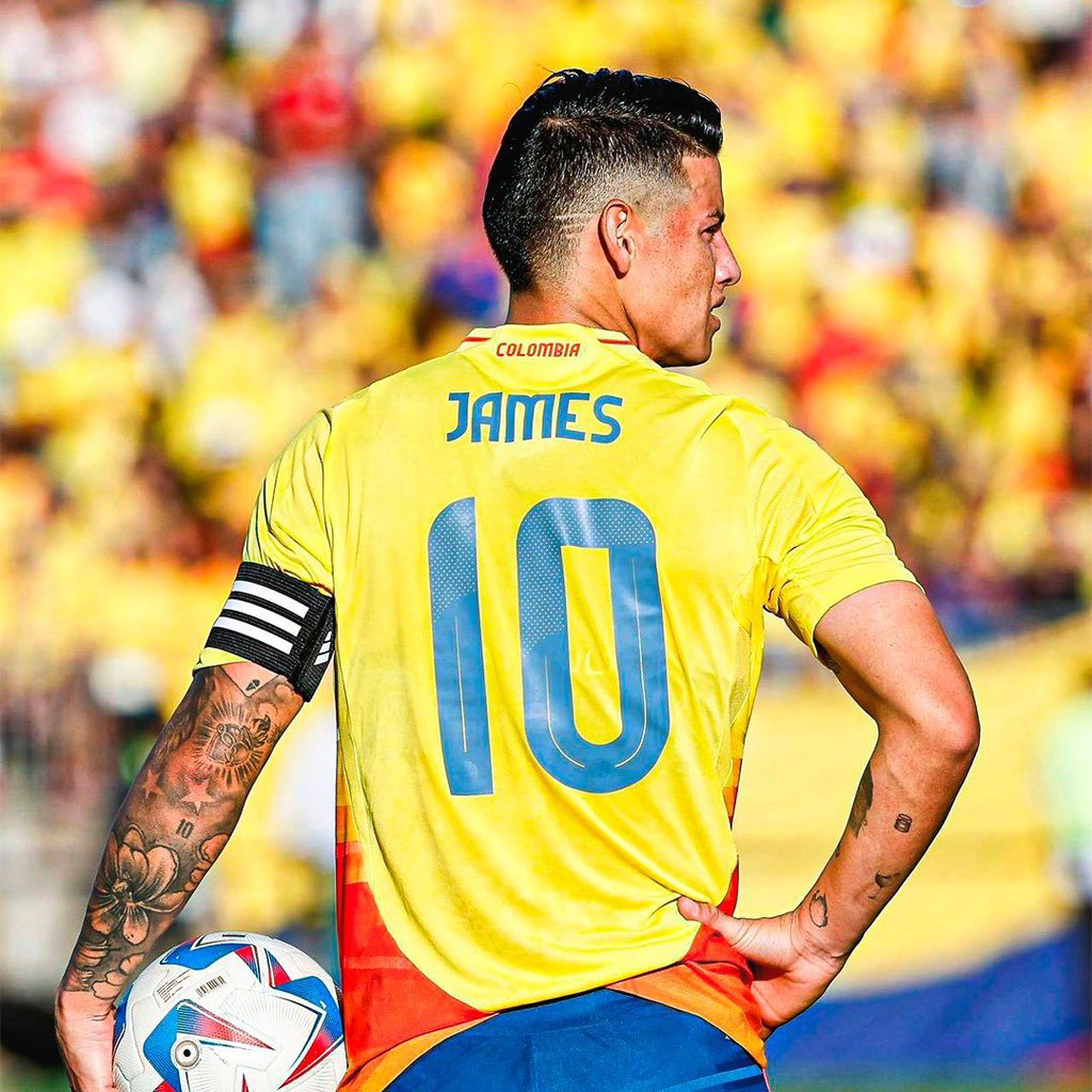 Ligue1_ESP's tweet image. Arrodíllense ante el 🔟🇨🇴 @jamesdrodriguez